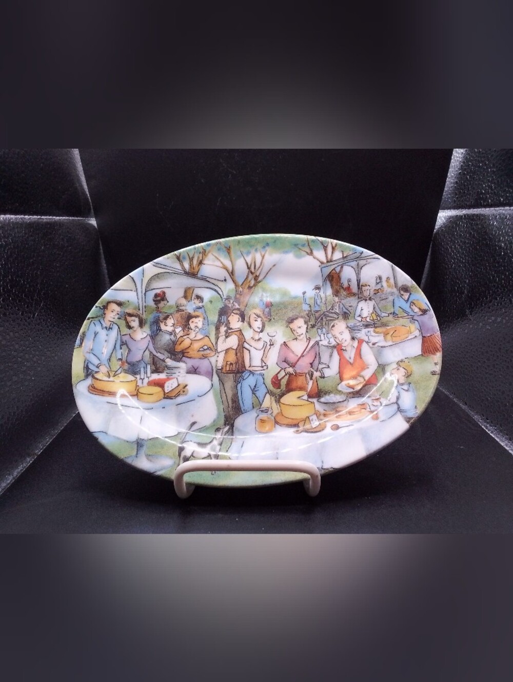 Brunelli Italy Outdoor Party Scene Oval Appetizer Plate - 8x5.75 Inch